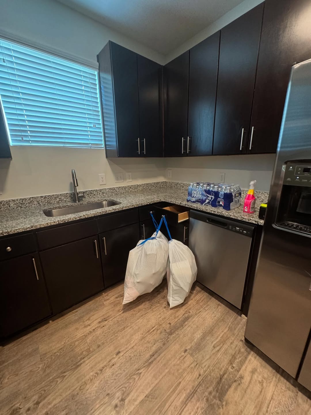 Professional move-in/move-out cleaning NC - Kitchen focus